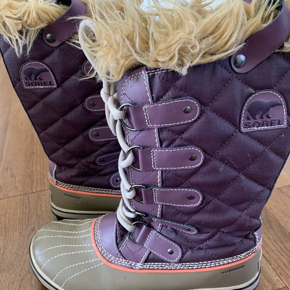Women’s Sorel Joan of Arcadia Boots sz 8.5